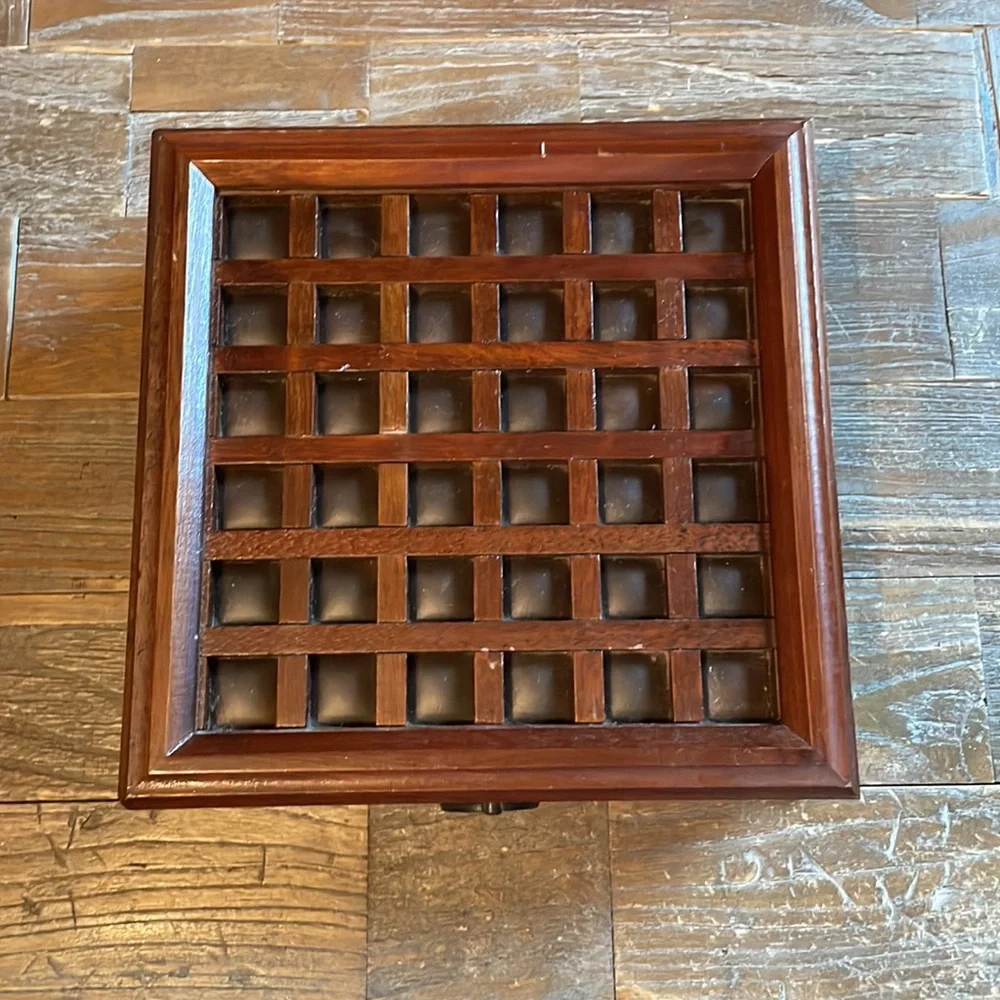 Vintage Wooden Square Jewelry Box🖤